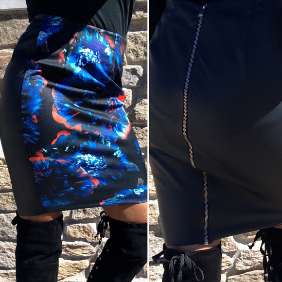 ZARA W&B Collec. Floral Faux Leather Pencil Skirt - Picture 4 of 8